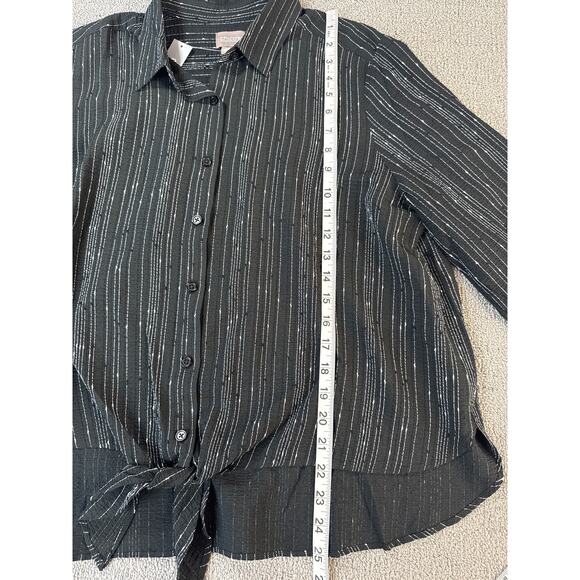 NWT Chicos Blouse Top Business Casual Button Down Relaxed Size Large - Picture 5 of 6
